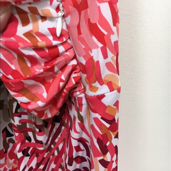 𝅺CALVIN Klein sleeveless shirred blouse. - Picture 4 of 6